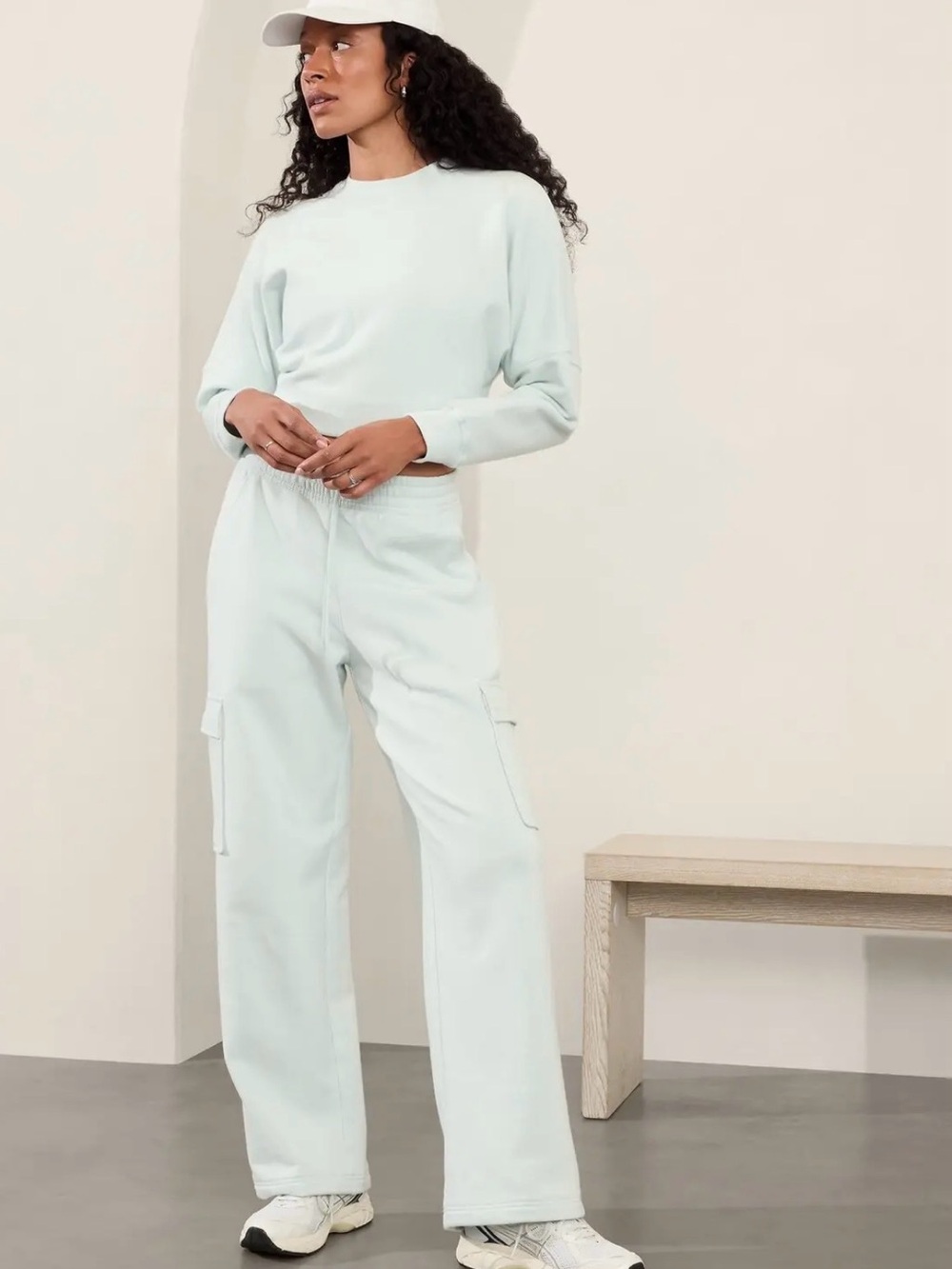 Athleta Easy Fleece Straight Cargo Pants Women Large Glacier Wide Leg